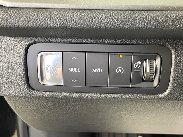 New 2026 Chevrolet Traverse LT w/ Driver Confidence Package image 12