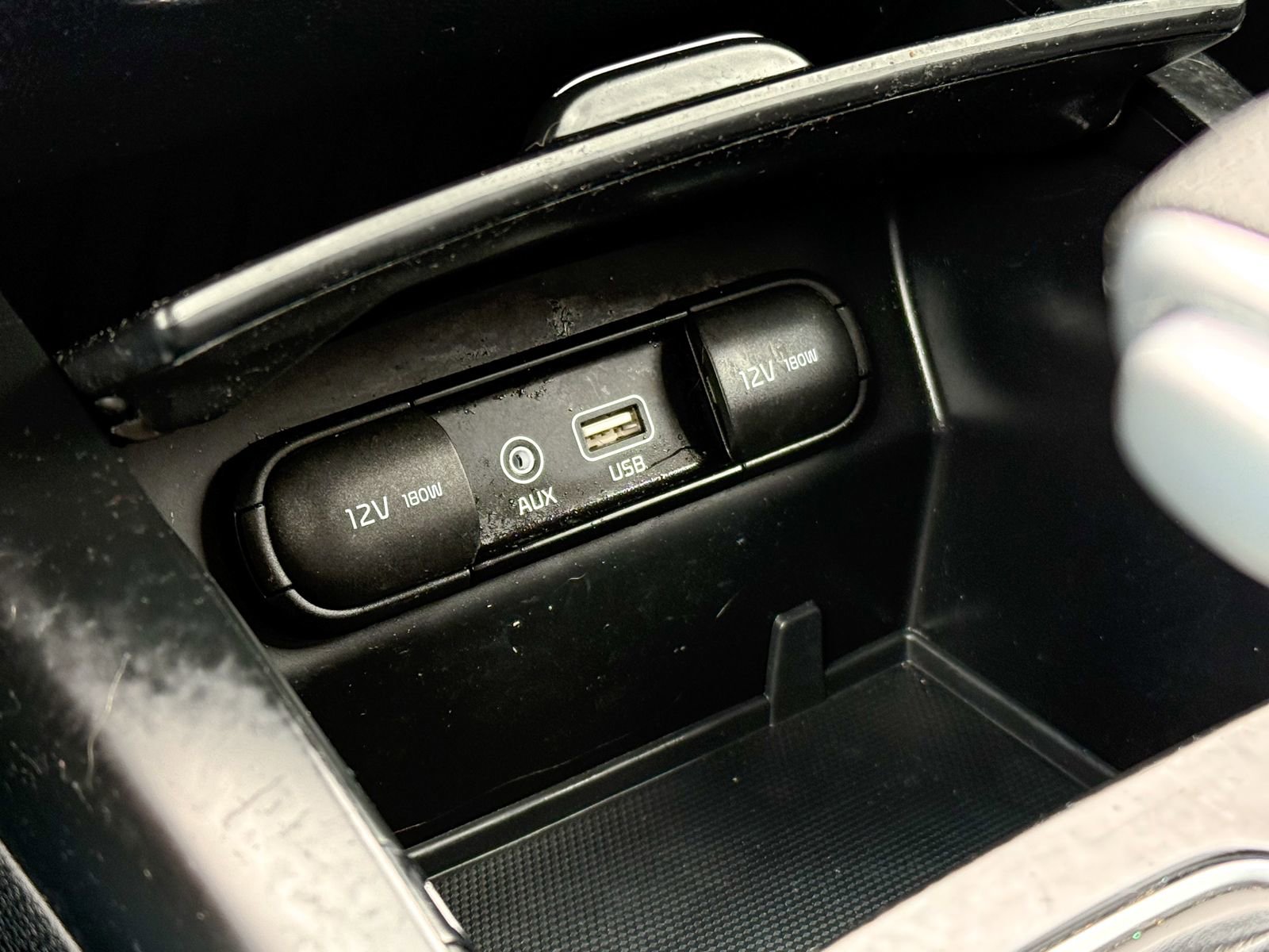 Certified 2020 Kia Sorento LX image 23