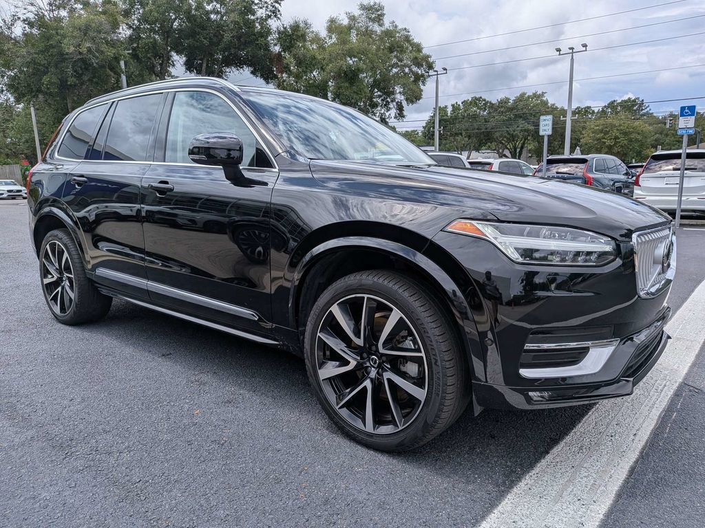Certified 2024 Volvo XC90 B6 Ultimate w/ Lounge Package AWD/4WD image 7