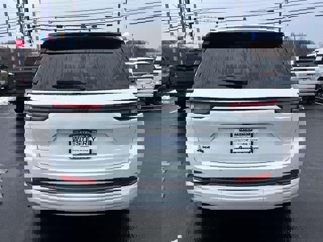 New 2026 Jeep Grand Cherokee Limited image 3