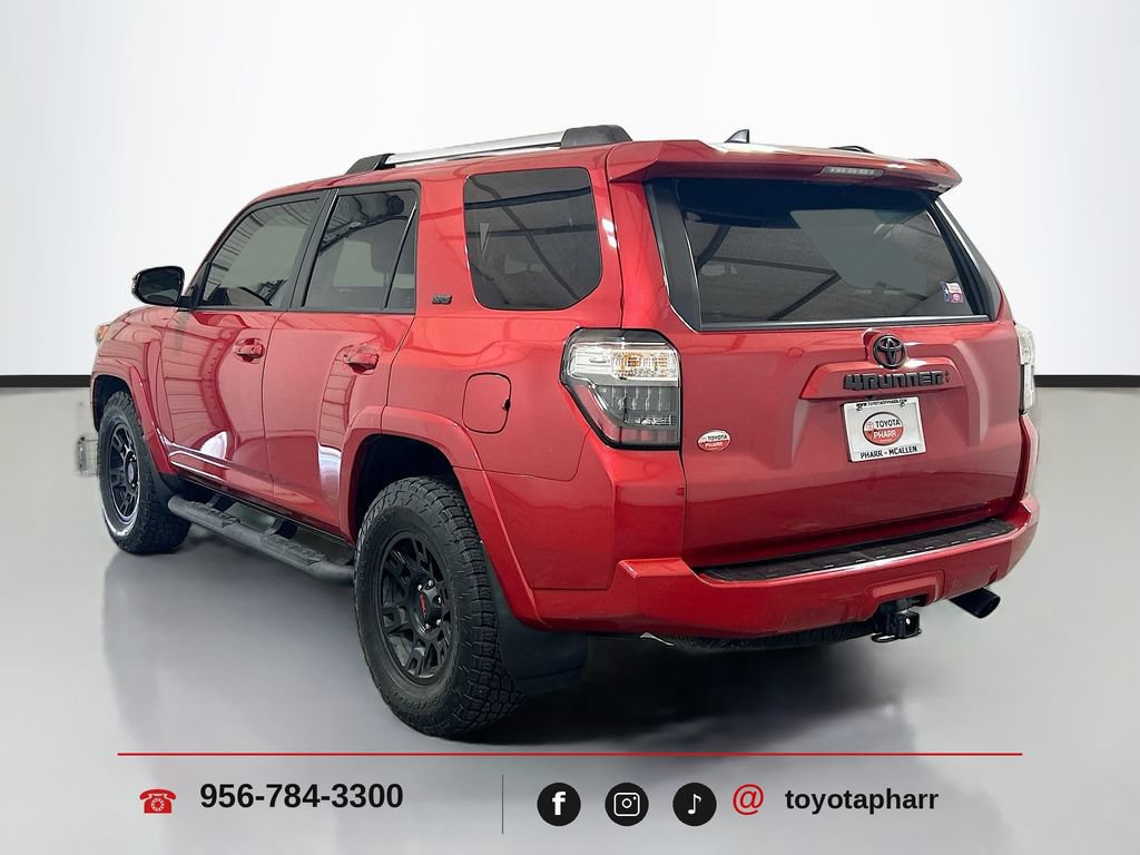 Used 2024 Toyota 4Runner SR5 Premium w/ Moonroof Package RWD image 7