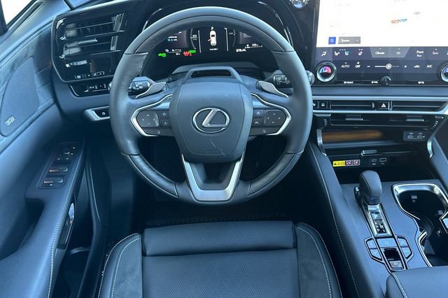 New 2026 Lexus RX 450h AWD image 12