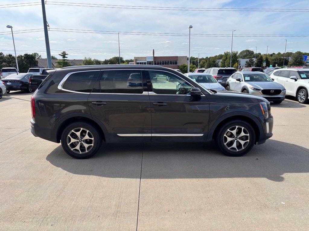 Used 2021 Kia Telluride EX AWD/4WD image 4