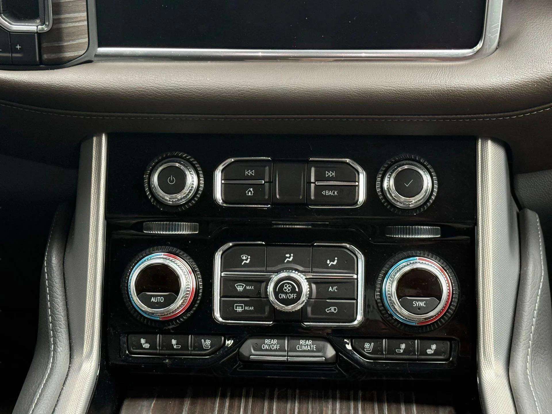 Used 2024 GMC Yukon Denali image 35