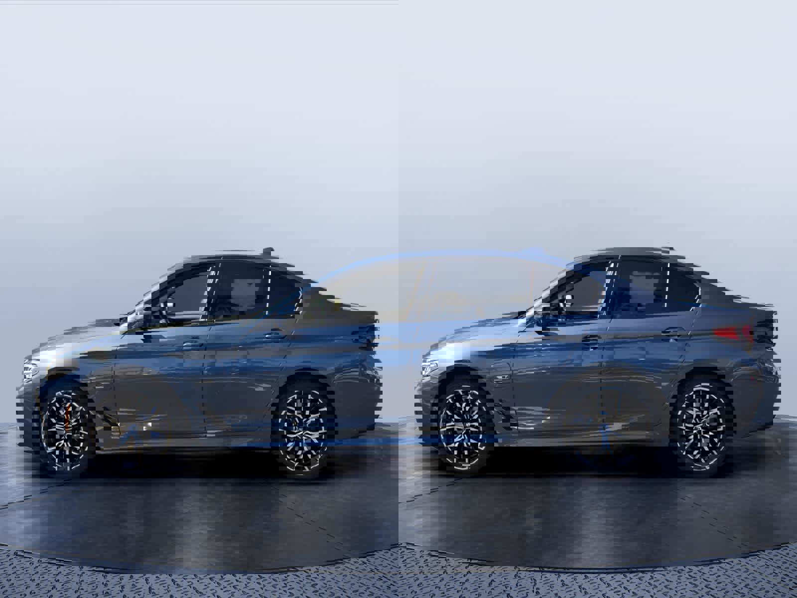 Certified 2023 BMW 530e w/ M Sport Package RWD image 3