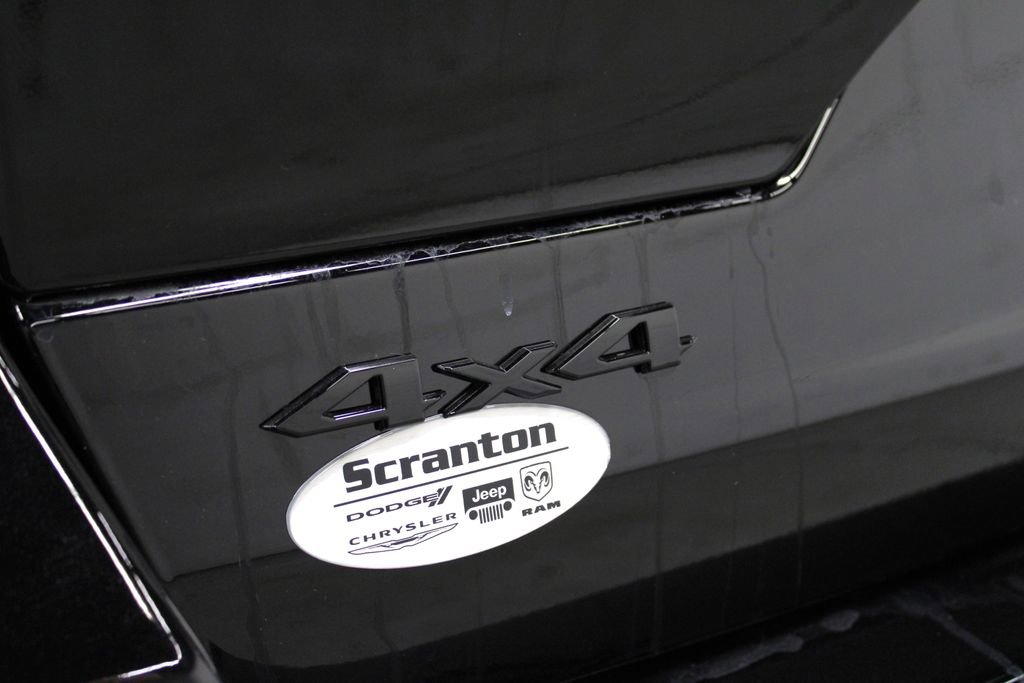 New 2026 Jeep Grand Cherokee Altitude AWD/4WD image 37