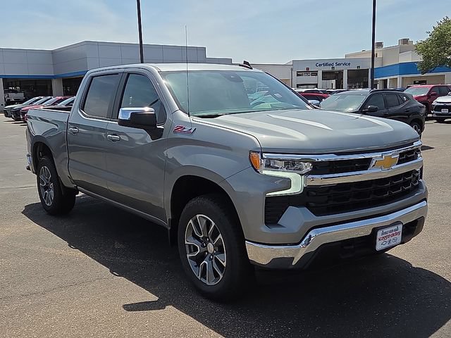 New 2026 Chevrolet Silverado 1500 LT w/ Z71 Off-Road Package AWD/4WD image 5