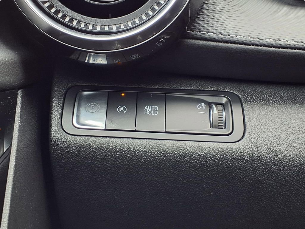 Used 2025 Chevrolet Equinox LT image 18