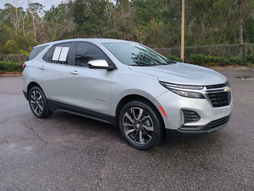 Used 2022 Chevrolet Equinox LT image 3