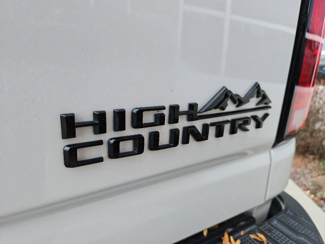 Used 2025 Chevrolet Silverado 3500 High Country w/ High Country Premium Package image 26