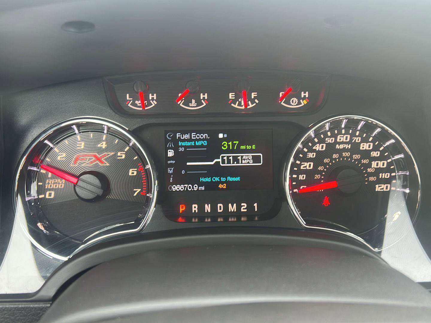 Used 2014 Ford F150 FX4 w/ Equipment Group 402A Luxury image 7