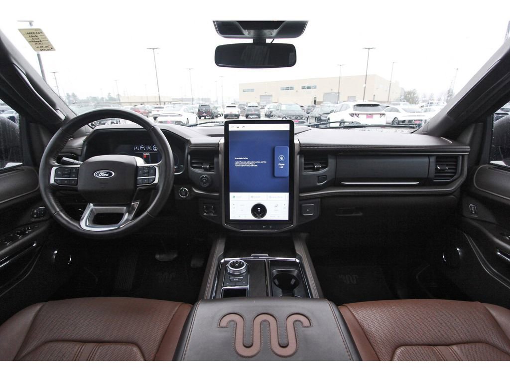 Used 2023 Ford Expedition Max King Ranch image 13