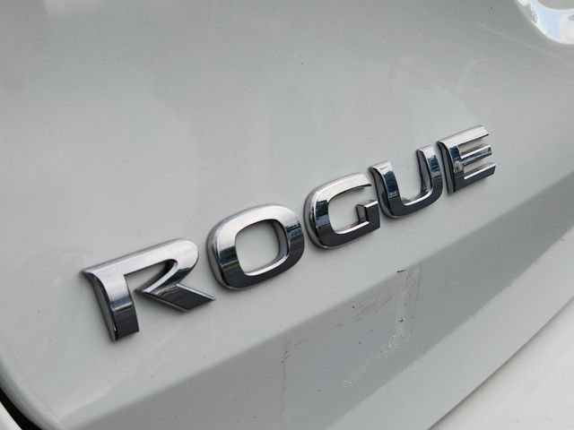 Used 2019 Nissan Rogue S AWD/4WD image 24
