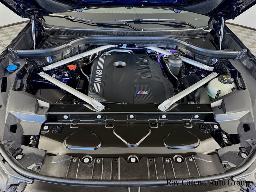 Used 2026 BMW X6 xDrive40i w/ Climate Comfort Package image 32