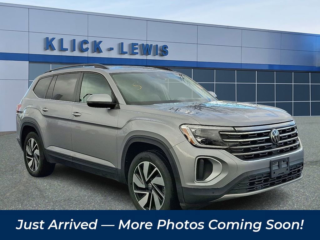 Used 2024 Volkswagen Atlas SE image 1