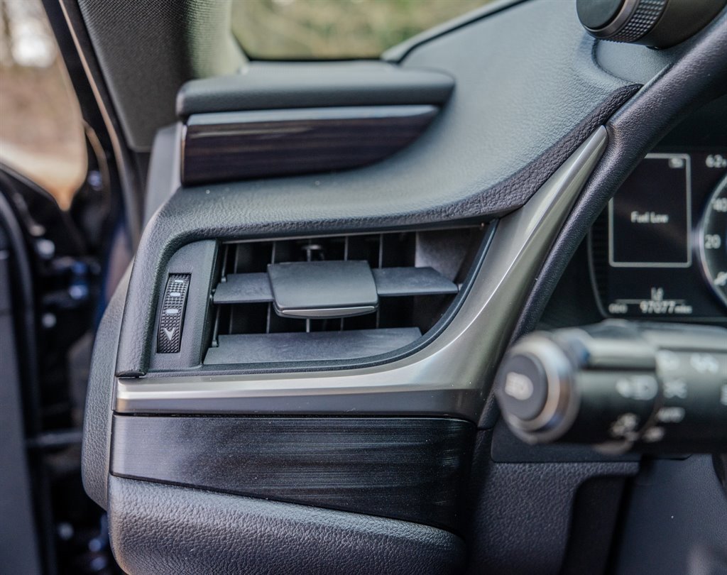 Used 2021 Lexus ES 350 Premium image 18