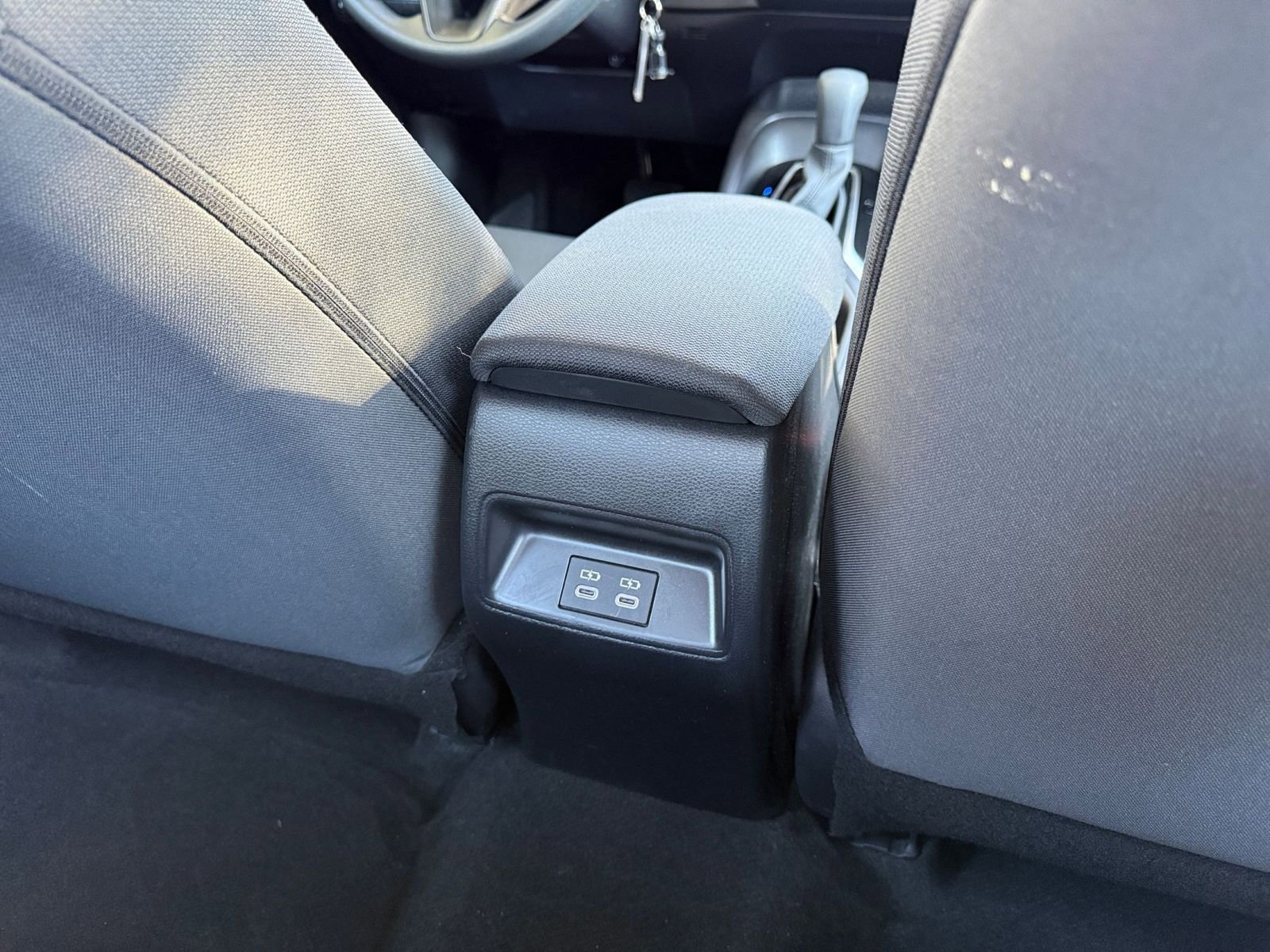 Used 2025 Toyota Corolla LE image 23