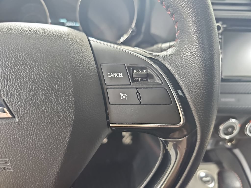 Used 2018 Mitsubishi Outlander Sport LE AWD/4WD image 22