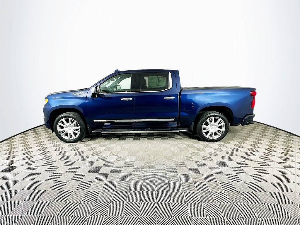 Used 2022 Chevrolet Silverado 1500 High Country w/ High Country Premium Package image 6