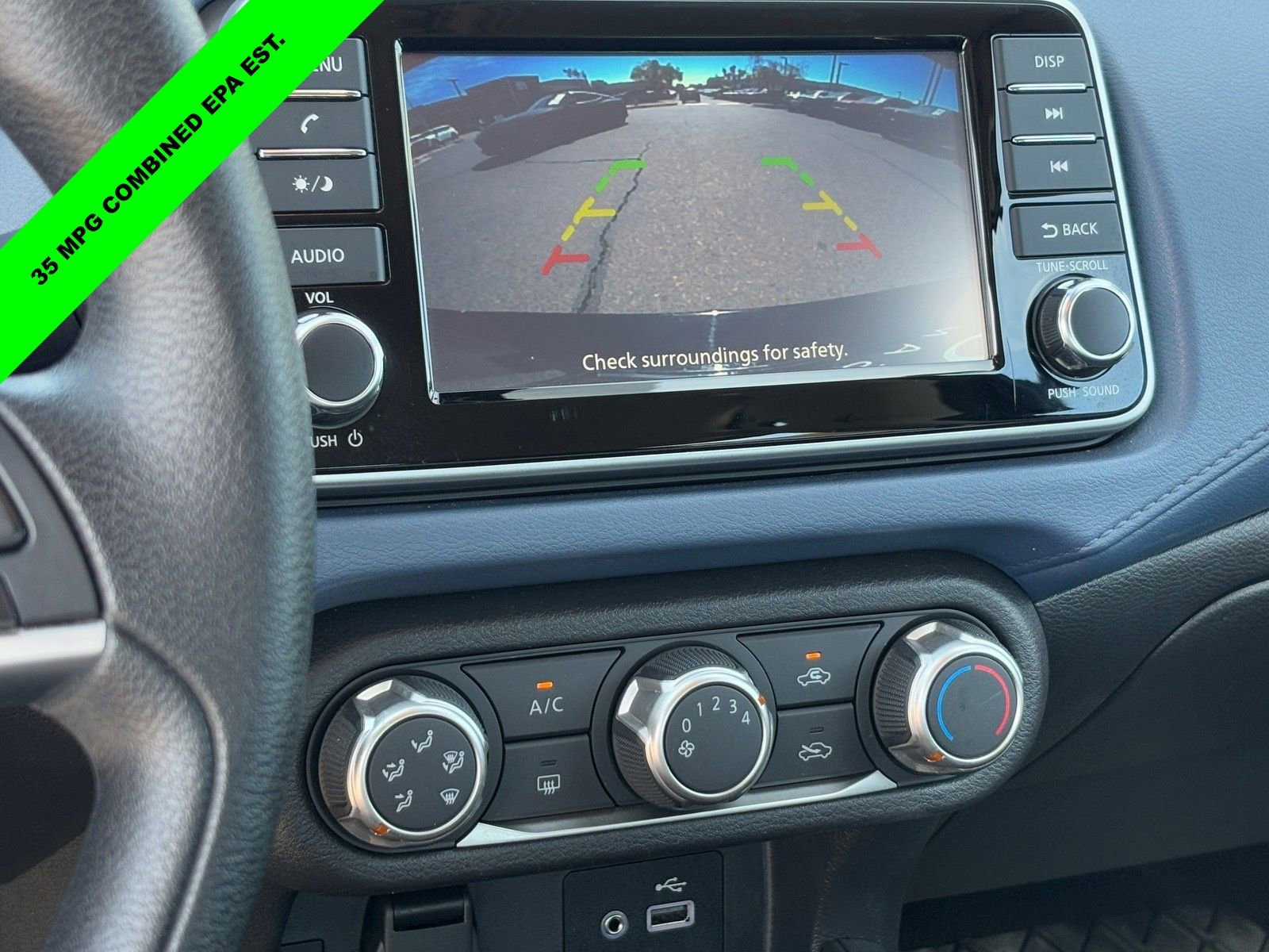 Used 2025 Nissan Versa SV image 23