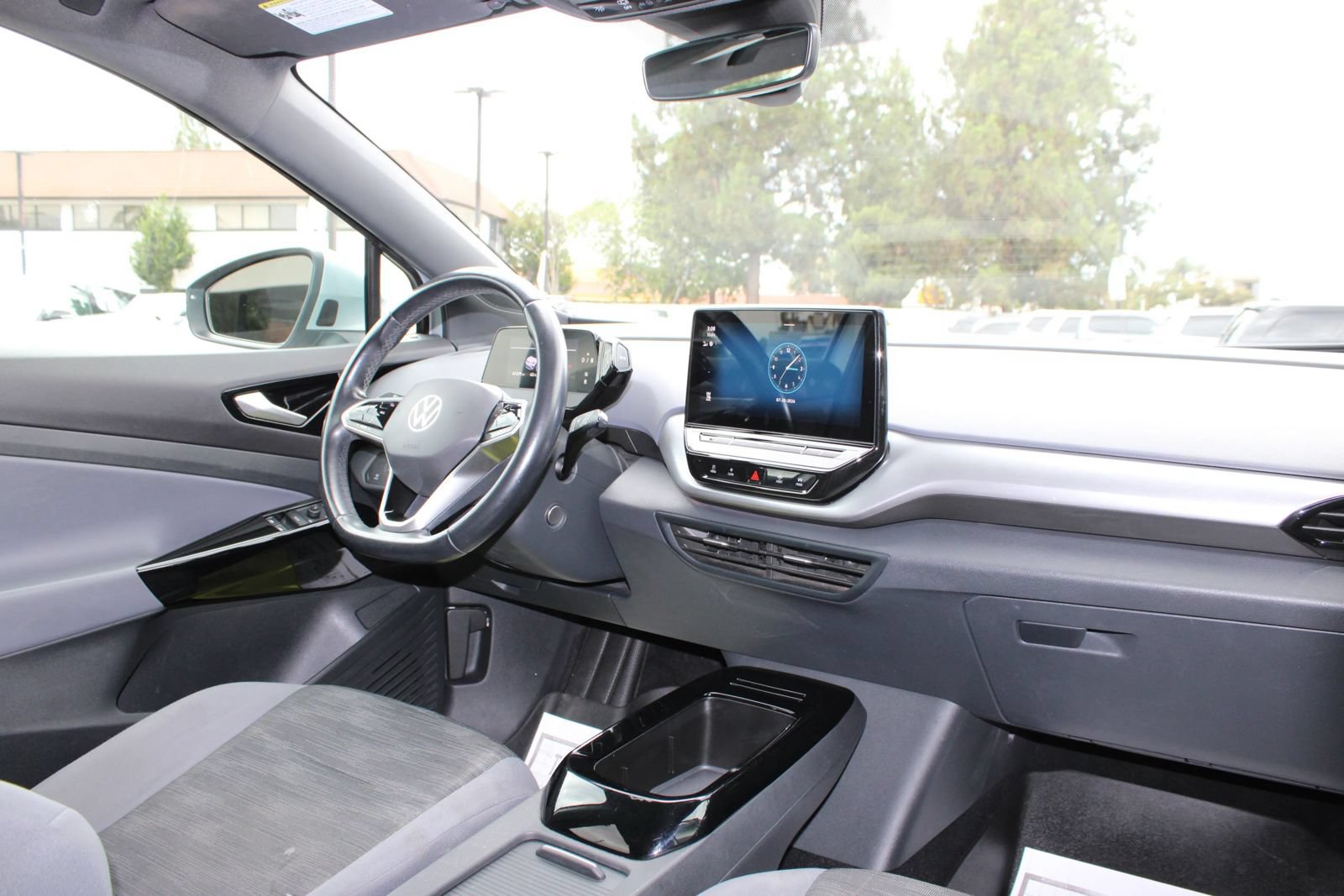 Used 2021 Volkswagen ID.4 Pro RWD image 15
