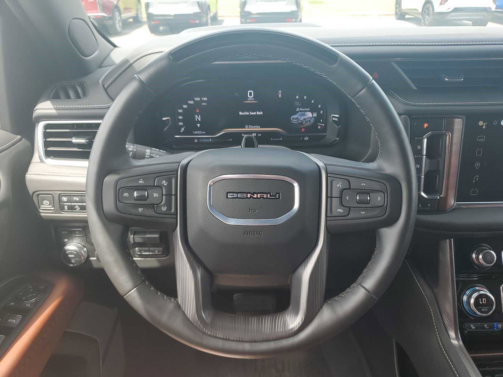 Certified 2024 GMC Yukon Denali Ultimate image 10