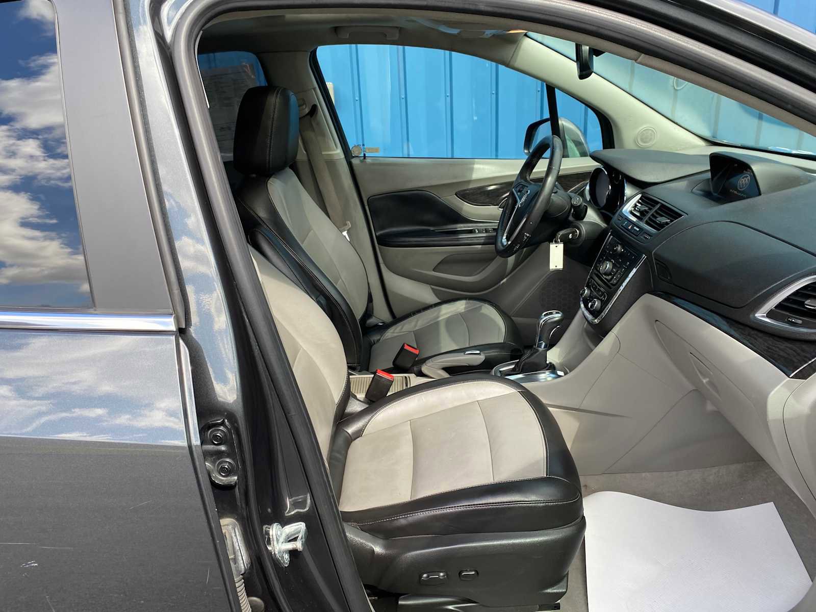 Used 2016 Buick Encore Leather image 25