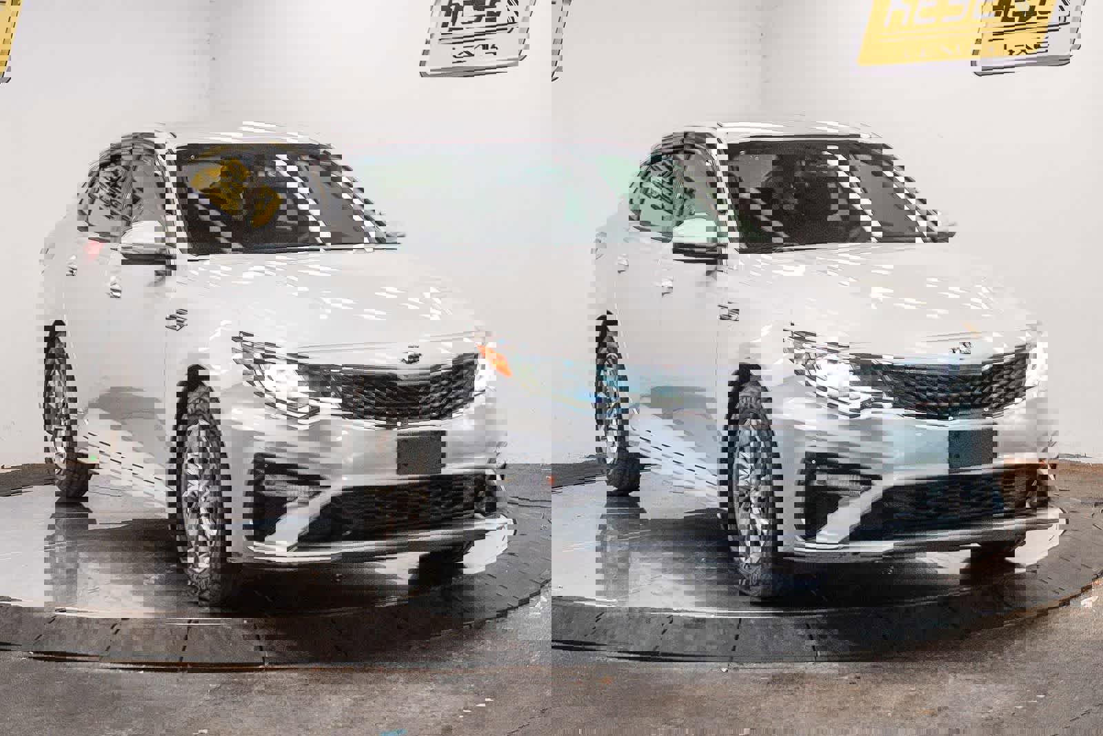 Used 2019 Kia Optima LX image 5