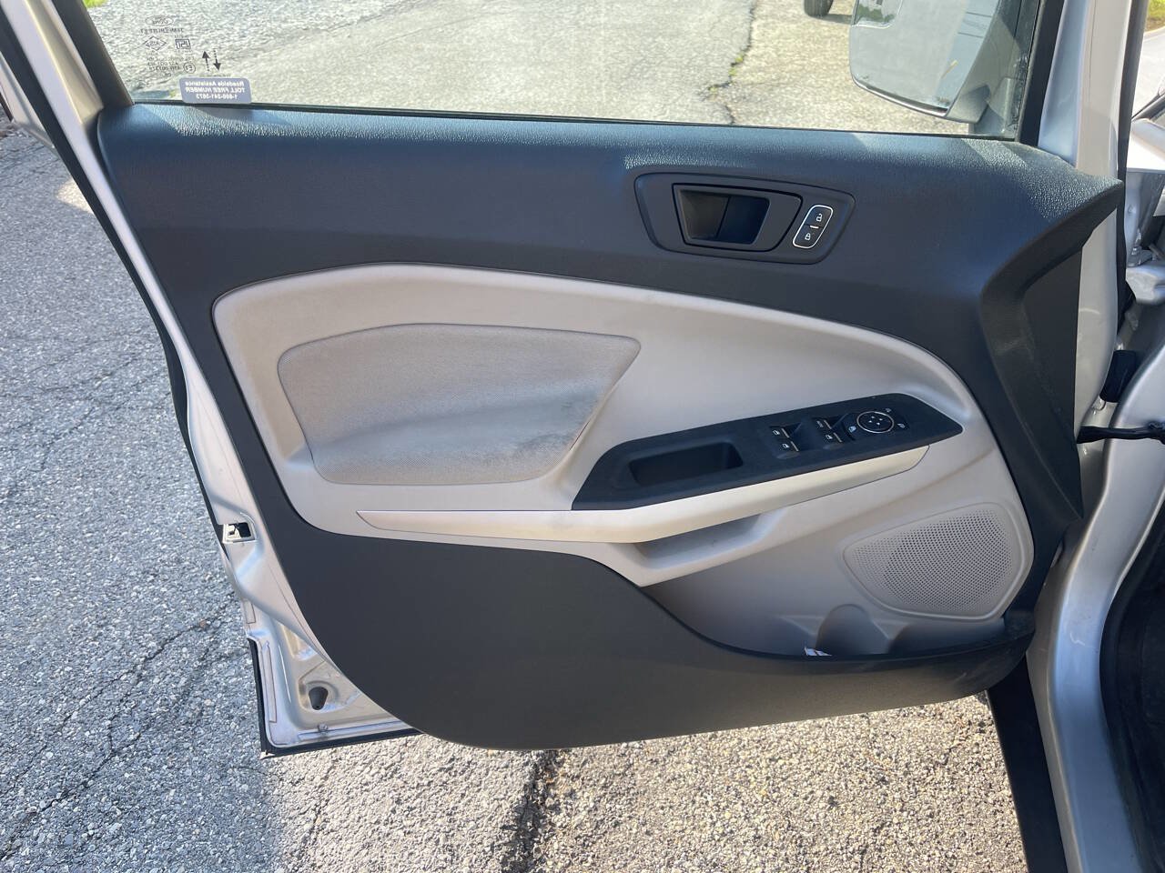 Used 2021 Ford EcoSport S image 9