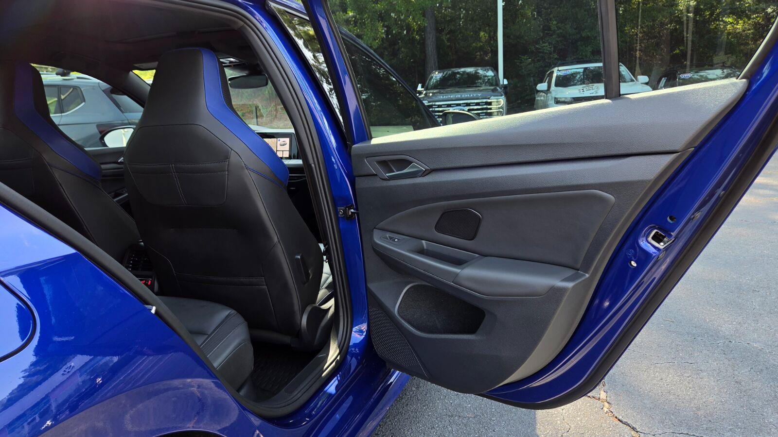 Certified 2024 Volkswagen Golf R AWD/4WD image 50