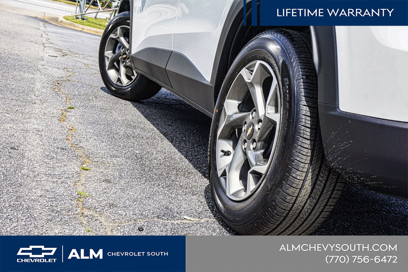 New 2026 Chevrolet Trax LT w/ Sunroof Package image 13