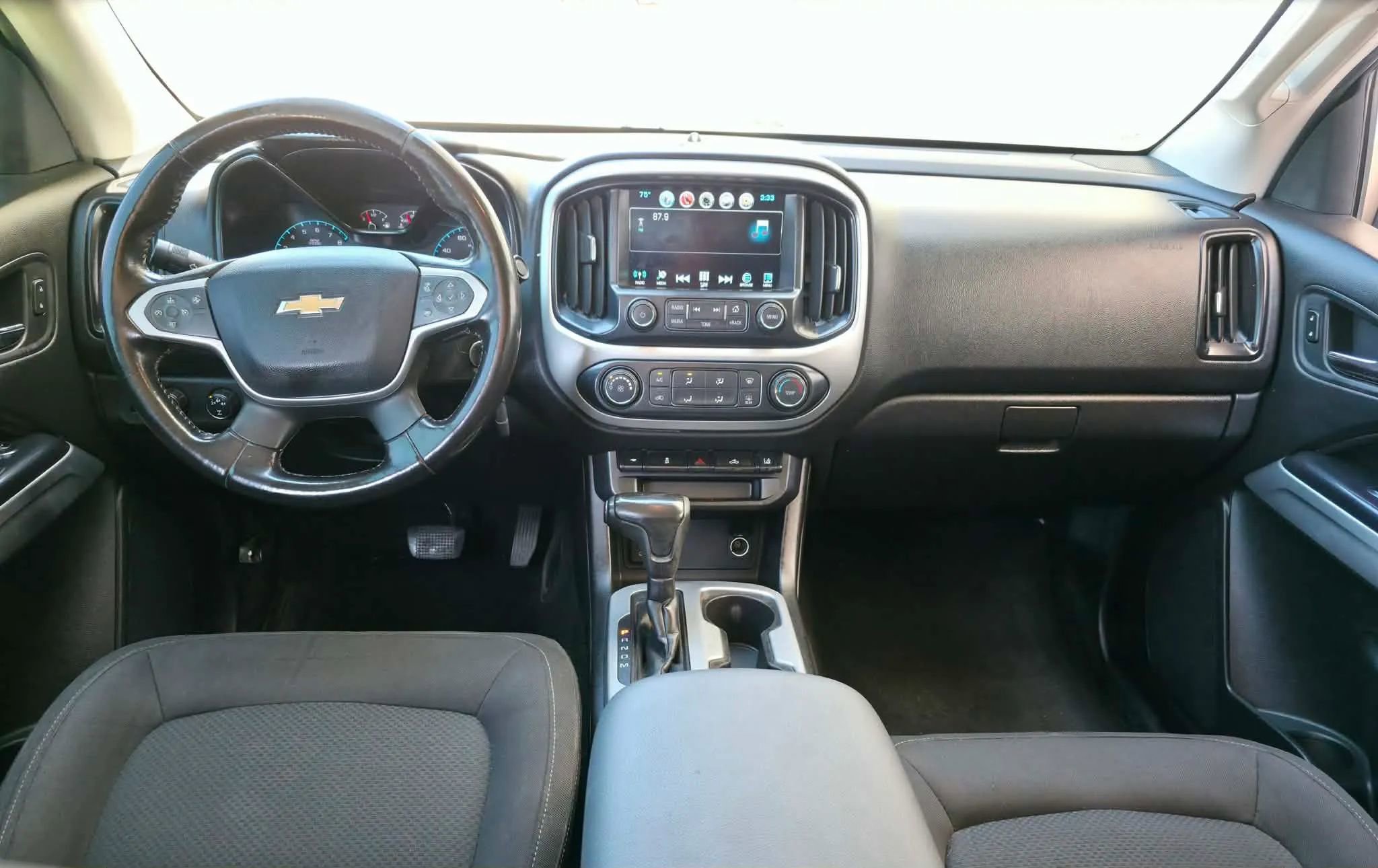 Used 2016 Chevrolet Colorado LT w/ LT Convenience Package AWD/4WD image 13