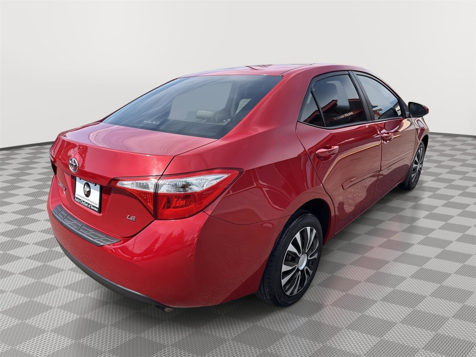 Used 2015 Toyota Corolla LE image 7