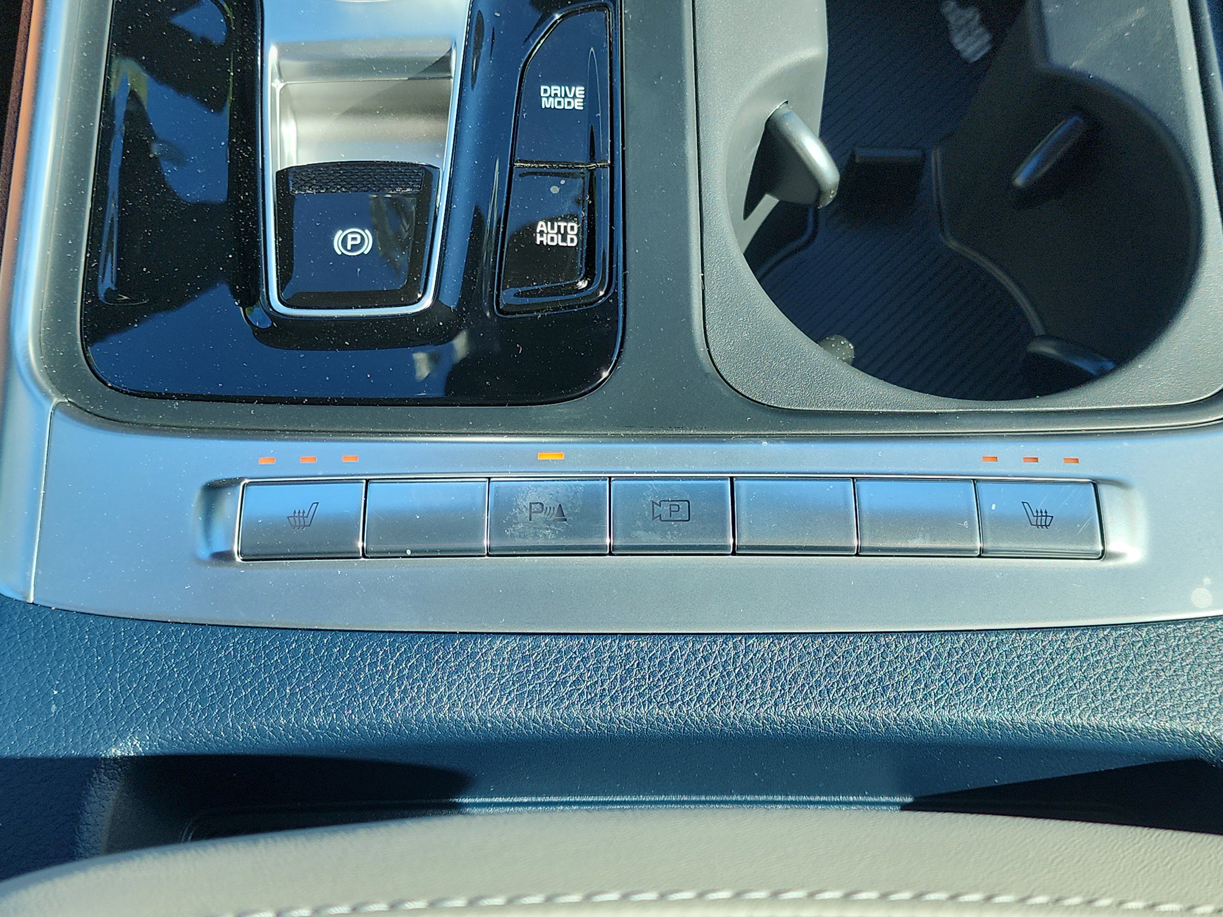 New 2026 Kia Carnival EX image 14