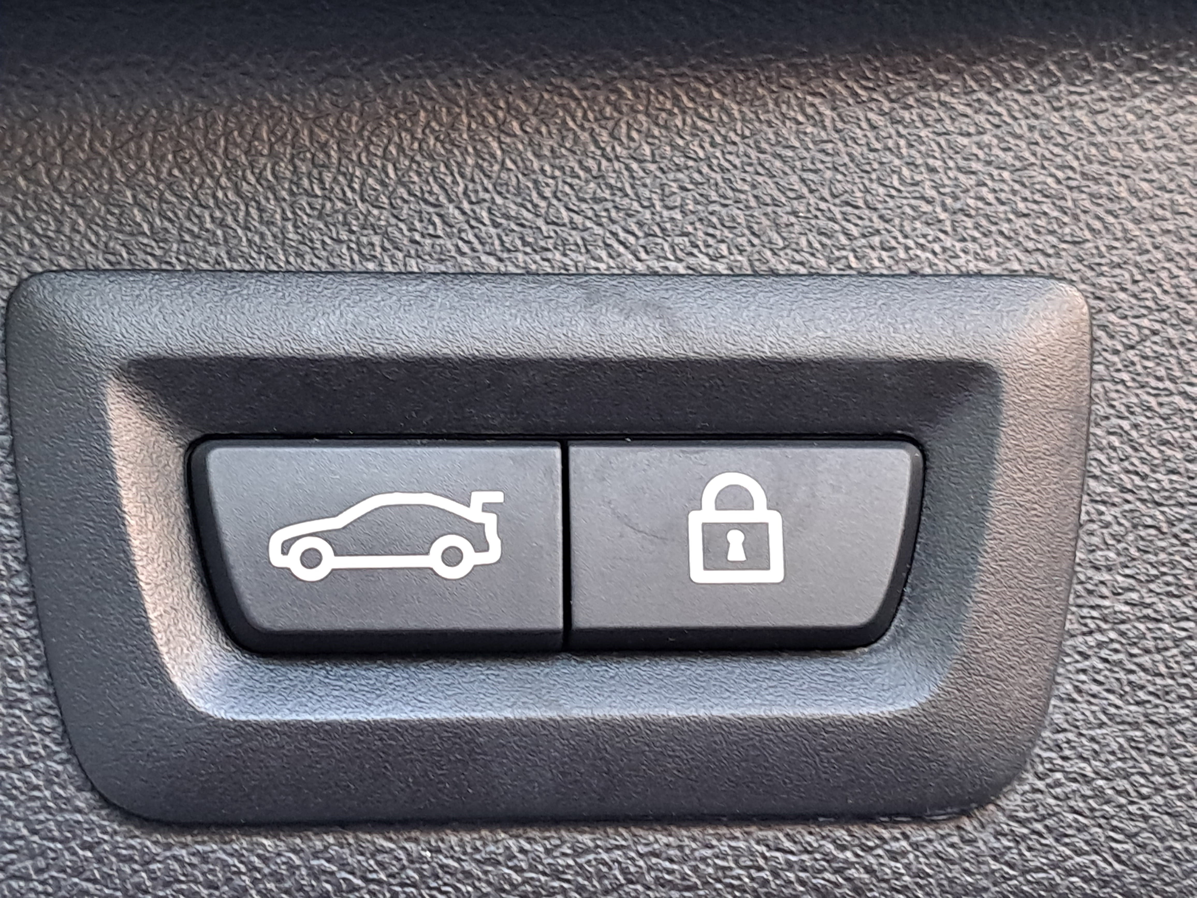 Used 2023 BMW X5 sDrive40i w/ Premium Package image 13