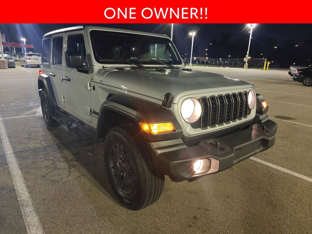 Used 2024 Jeep Wrangler Sport S image 3