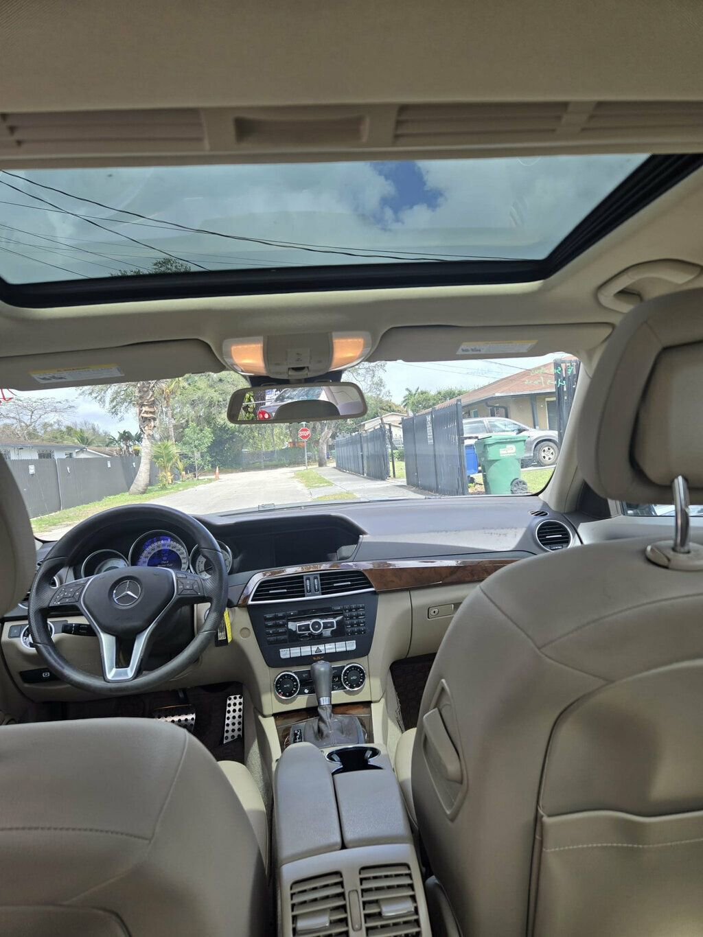 Used 2013 Mercedes-Benz C 300 4MATIC Sedan image 2