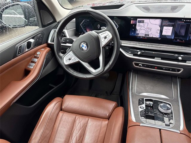 Used 2023 BMW X7 xDrive40i w/ Executive Package image 13