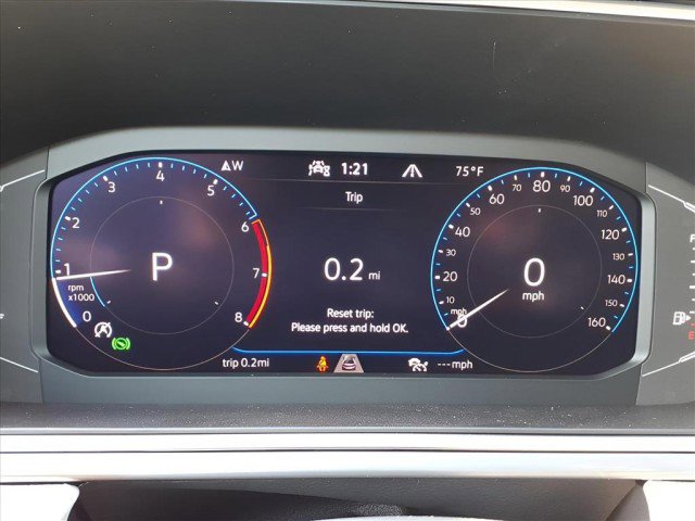 New 2025 Volkswagen Taos SEL image 23