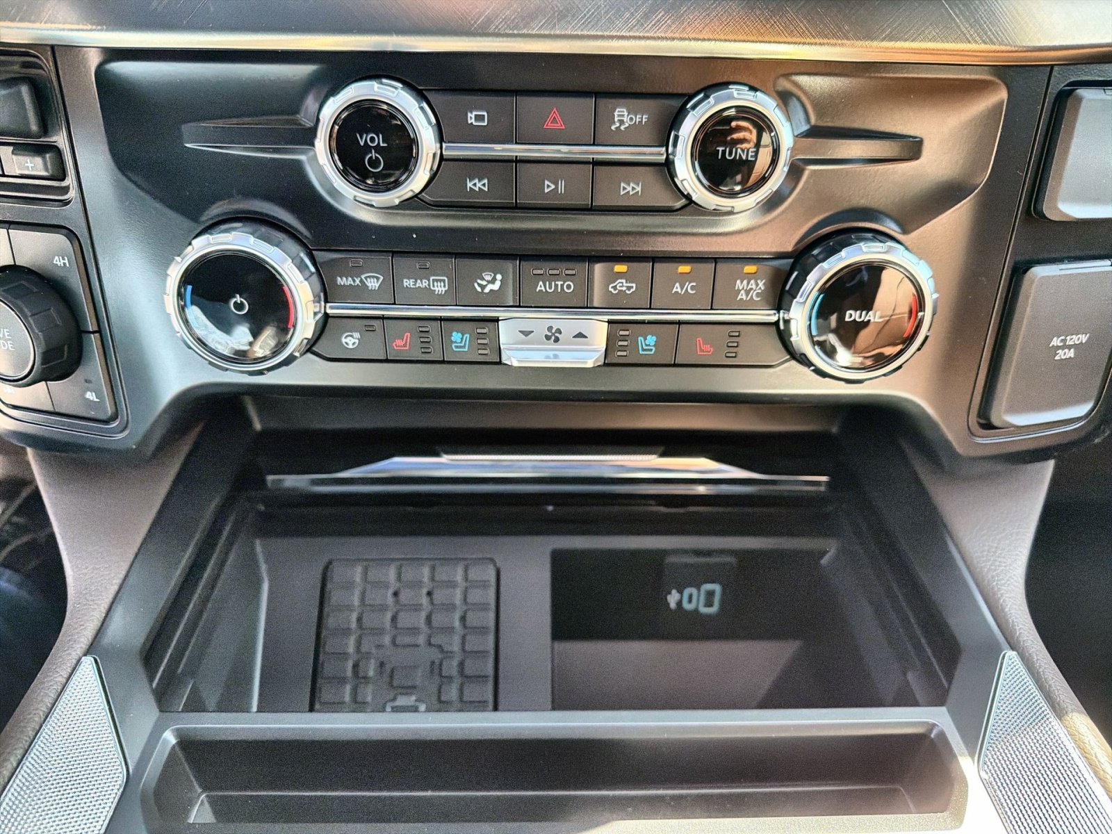 New 2026 Ford F250 King Ranch AWD/4WD image 19