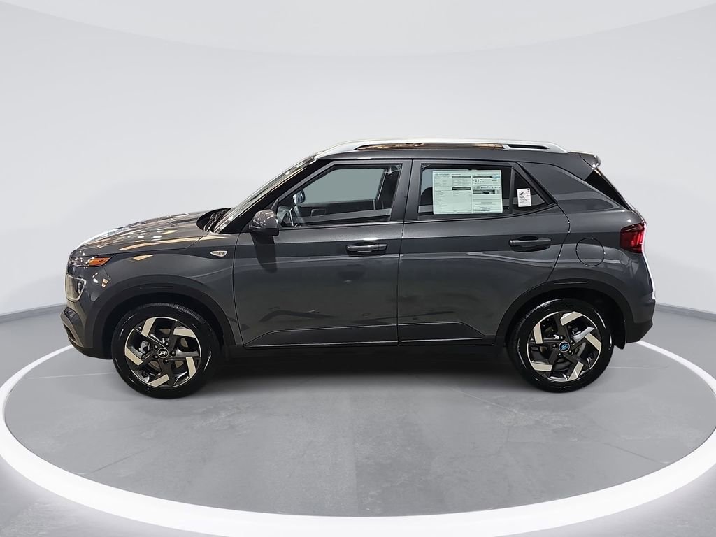 New 2026 Hyundai Venue SEL FWD image 8