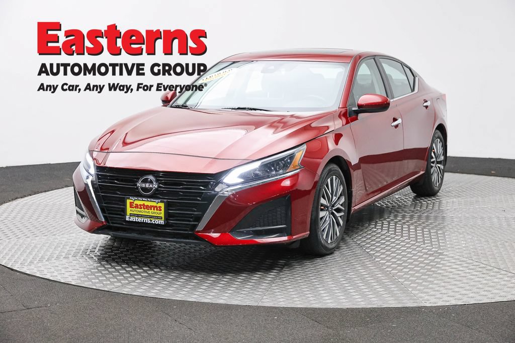 Used 2024 Nissan Altima 2.5 SV w/ SV Premium Package