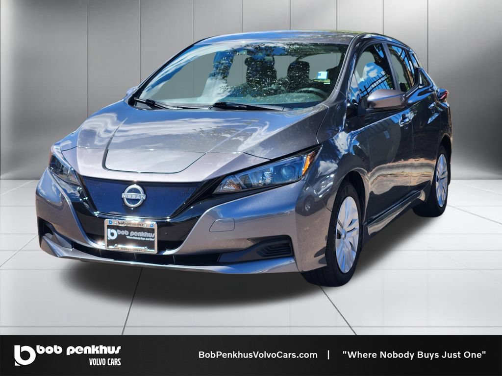 Used 2025 Nissan Leaf S FWD image 23