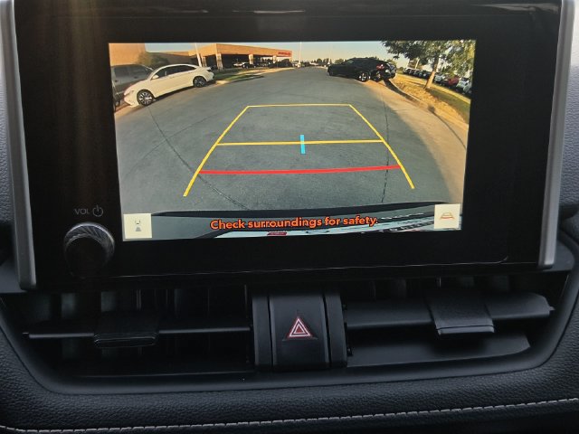 Certified 2025 Toyota RAV4 XLE w/ Convenience Package FWD image 16