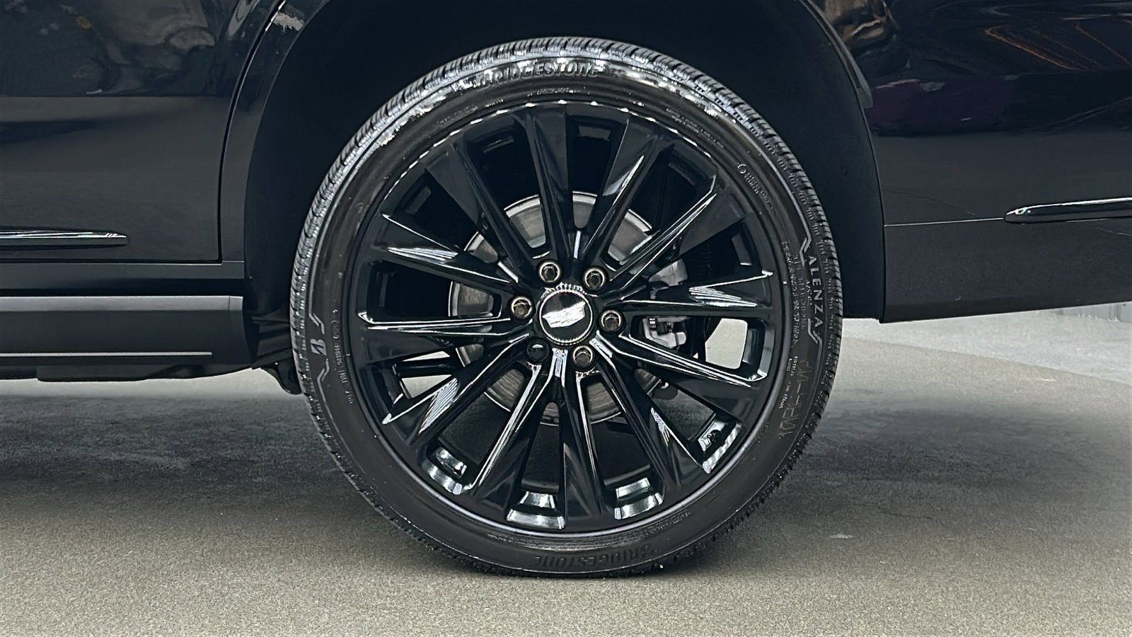 Used 2025 Cadillac Escalade Sport Platinum image 12