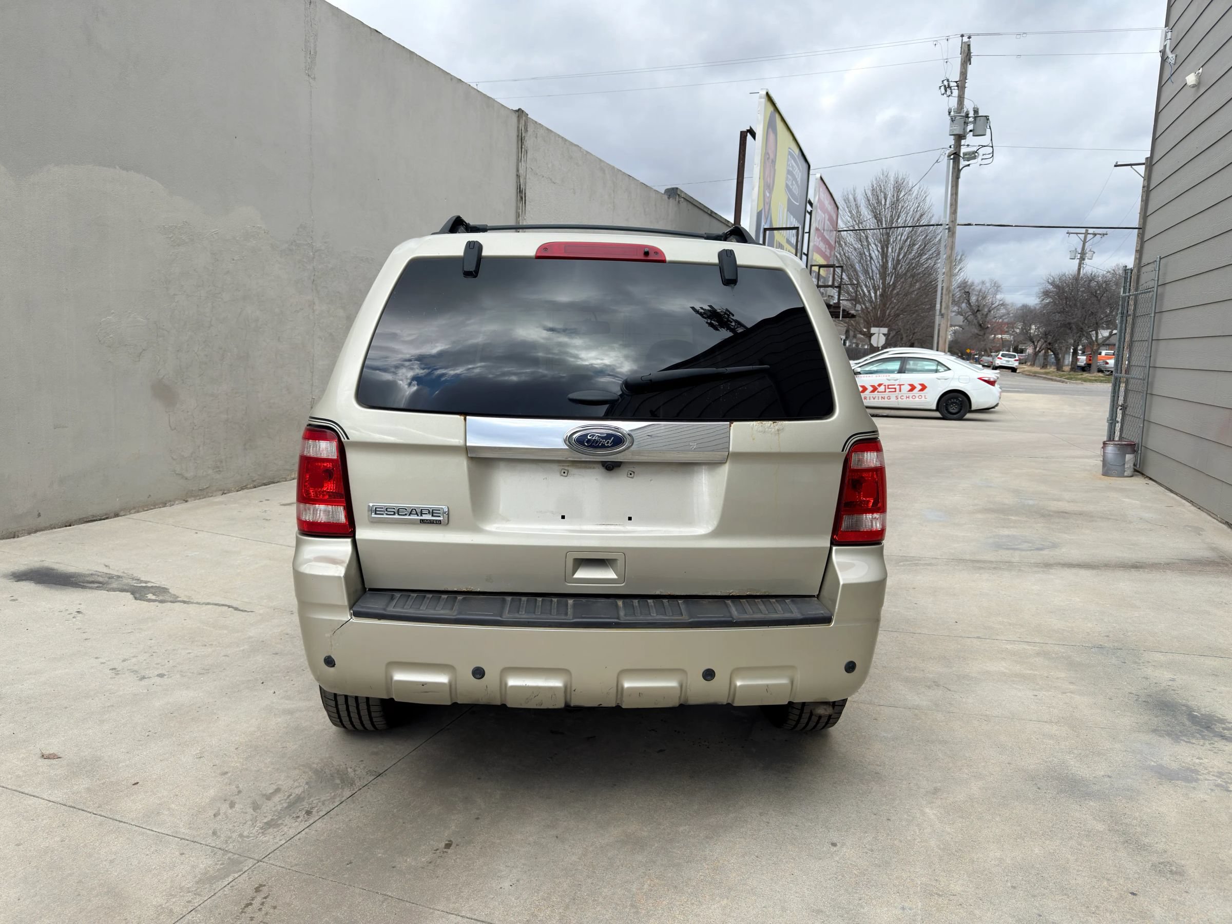 Used 2012 Ford Escape Limited AWD/4WD image 7