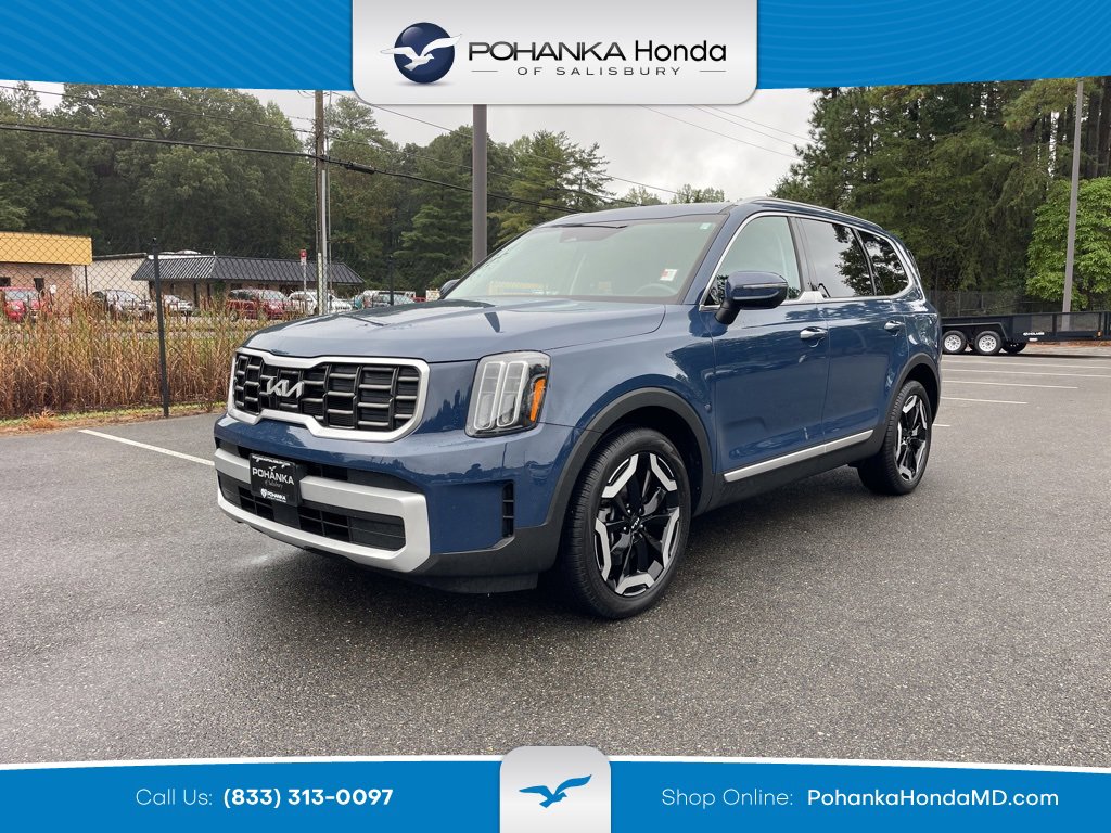 Used 2024 Kia Telluride S w/ S Sunroof Package