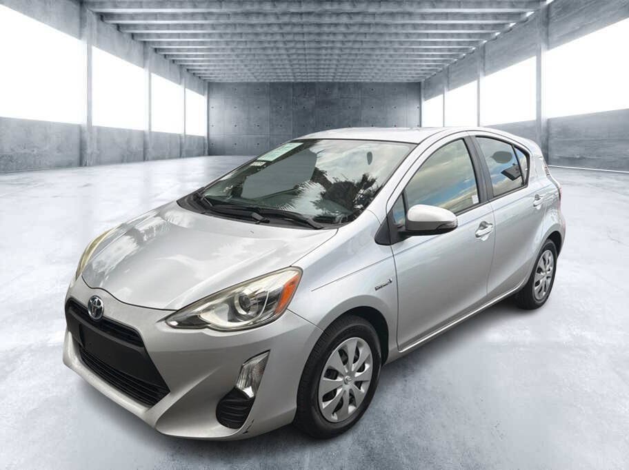Used 2016 Toyota Prius C One FWD image 1