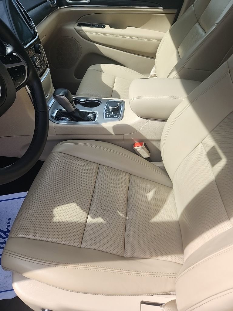 Used 2021 Jeep Grand Cherokee Limited w/ Luxury Group II image 6