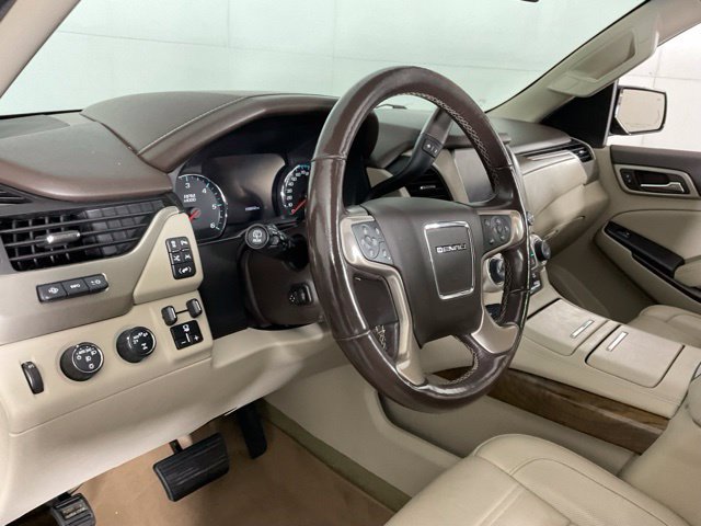 Used 2018 GMC Yukon Denali w/ Denali Ultimate Package AWD/4WD image 16